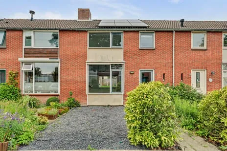 Terraced house for sale: Paulus Hollestraat 7, Oostkapelle Oostkapelle