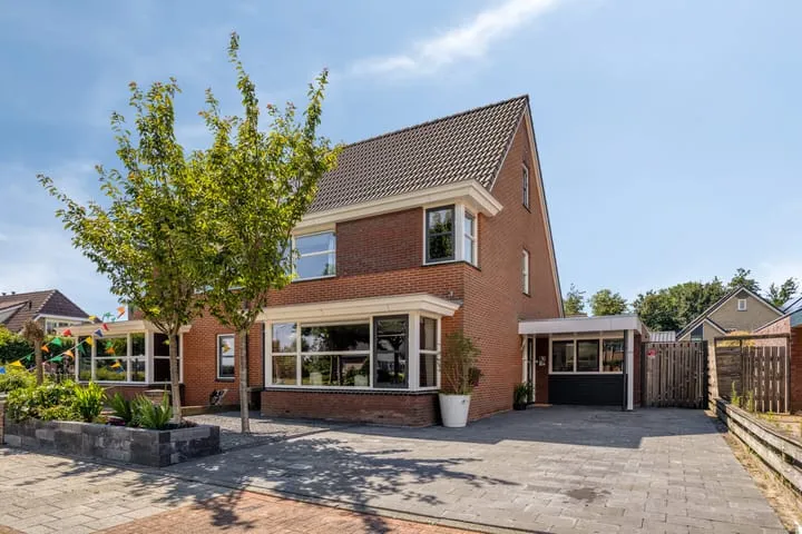 Twee-onder-één-kap te koop: Paulus Potter 10, Creil-woonkern Creil