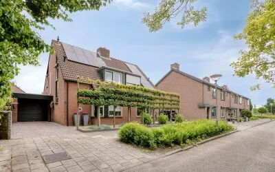 Twee-onder-één-kap te koop: Paulus Potterpad 22, Kern Axel Axel