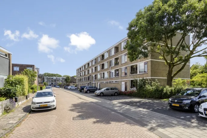 Apartment for sale: Paulus Potterstraat 27B, Schiekamp-Noord Spijkenisse