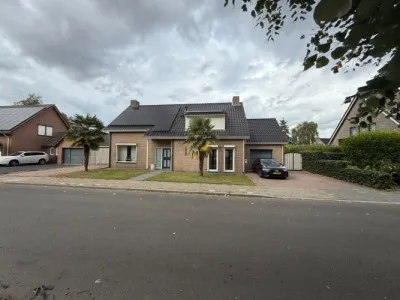 Vrijstaande woning te koop: Paulus Holtenstraat 62, Nederweert Nederweert