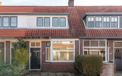 Tussenwoning te koop: Paulus Potterstraat 43, Julianapark Leeuwarden