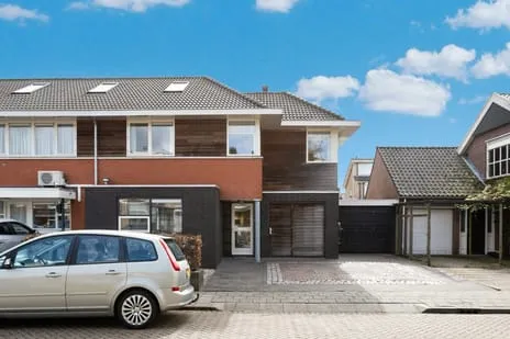 Hoekwoning te koop: Paulusweg 95, Kruiswiel Hendrik-Ido-Ambacht