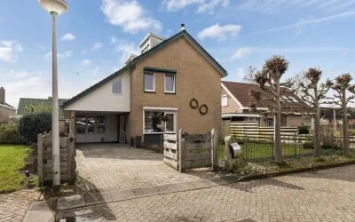 Vrijstaande woning te koop: Paus Johannesstraat 27, Barger-Oosterveld Emmen
