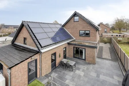 Vrijstaande woning te koop: Paus Johannesstraat 40, Barger-Oosterveld Emmen