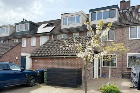 Tussenwoning te koop: Pauwenkamp 241, Pauwenkamp Maarssen