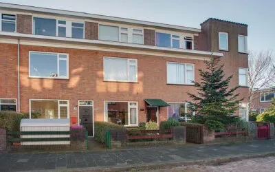 Tussenwoning te koop: Pauwstraat 18, Voorburg