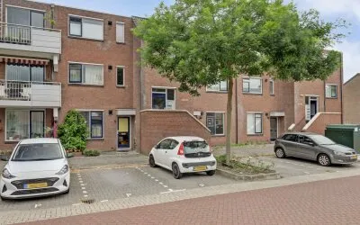 Appartement te koop: Pearl Buck-erf 211, Pearl Buck-erf en omgeving Dordrecht
