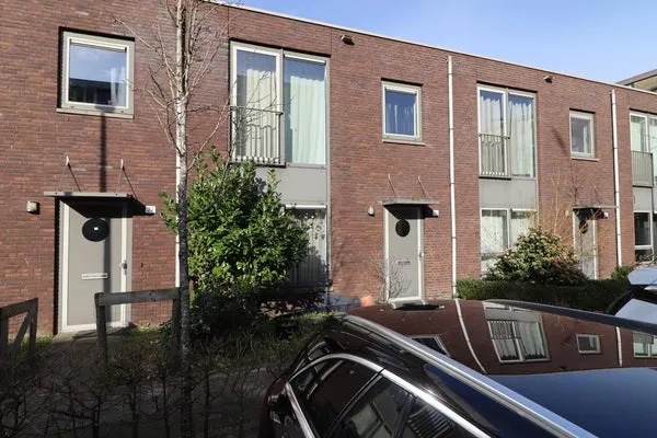 Hoekwoning te huur: Pearsonhof 21, Kanaleneiland-Noord Utrecht