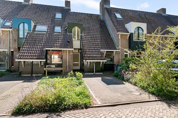 Tussenwoning te koop: Peerdecamp 40, Ooster Ee Monnickendam