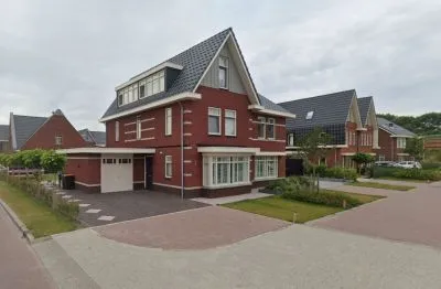 Twee-onder-één-kap te koop: Peerdeweide 1, Alkmaar