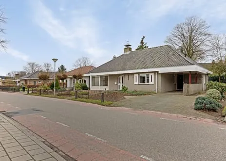 Vrijstaande woning te koop: Peeskesweg 2, Beek Beek (Gem. Montferland)