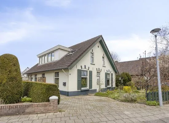Appartement te koop: Peeskesweg 26, 'S-Heerenberg