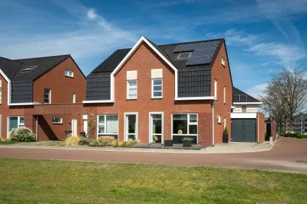 Hoekwoning te koop: Pegasusstraat 18, Twekkelerveld Enschede