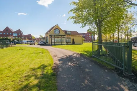 Vrijstaande woning te koop: Peizerweg 178, Groningen
