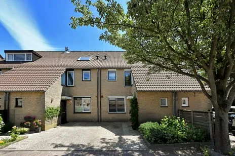 Terraced house for sale: Pelikaanhof 85, 't Lien noord Leidschendam
