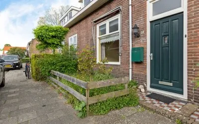 Tussenwoning te koop: Pelikaanstraat 15, Kleine Driftbuurt Hilversum