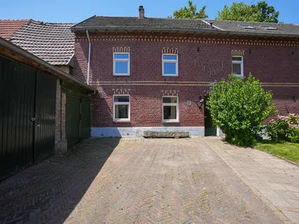 Tussenwoning te koop: Penderskoolhofweg 4, Craubeek Klimmen