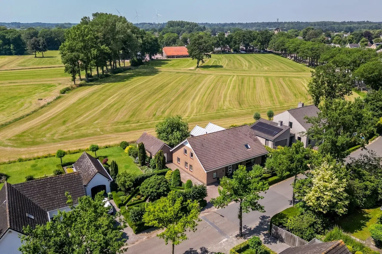 Vrijstaande woning te koop: Pennendijk 26, Ulvenhout