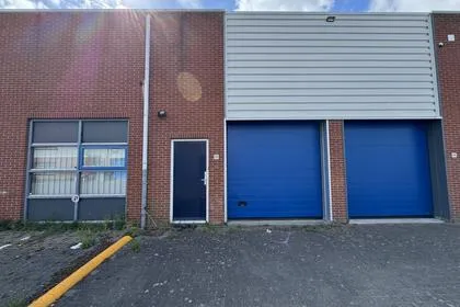 Tussenwoning te koop: Penningweg 16, Westzanerdijk Zaandam