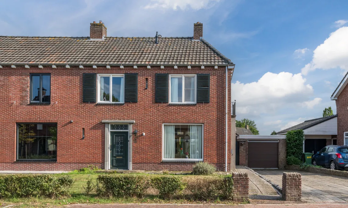 Twee-onder-één-kap te koop: Pentelstraat 21, Erp