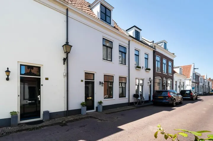 Tussenwoning te koop: Peperstraat 22, Naarden Vesting Naarden