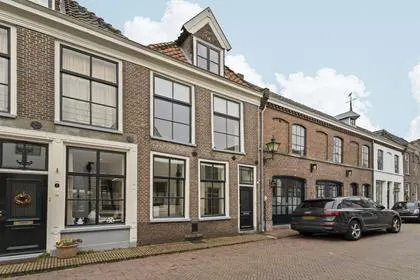 Tussenwoning te koop: Peperstraat 5, Naarden