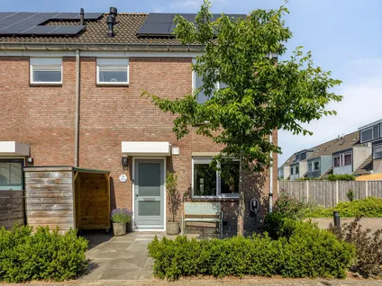 Corner house for sale: Peperzoom 77, Kruiden Zuid Voorhout