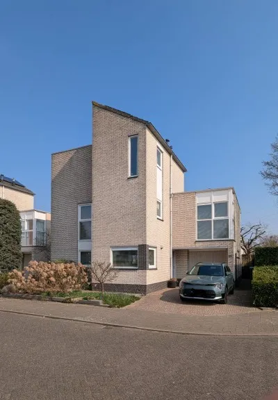 Vrijstaande woning te koop: Peregaard 26, Huyekamp Elst