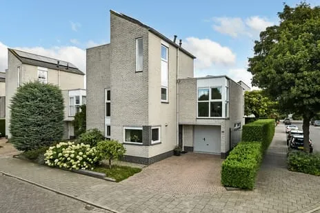 Vrijstaande woning te koop: Peregaard 26, Elst (Ge)