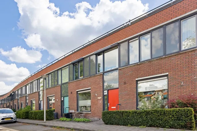 Tussenwoning te koop: Perikplein 107, Getfert Enschede