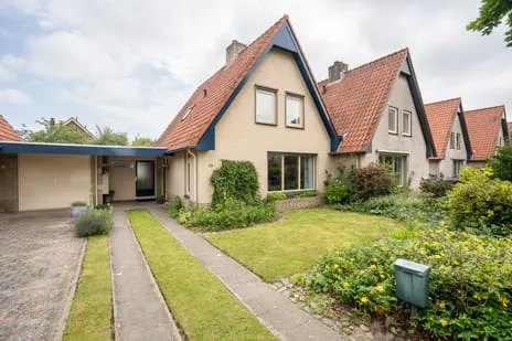 Tussenwoning te koop: Perrenotlaan 16, Parijsch Landzicht Culemborg