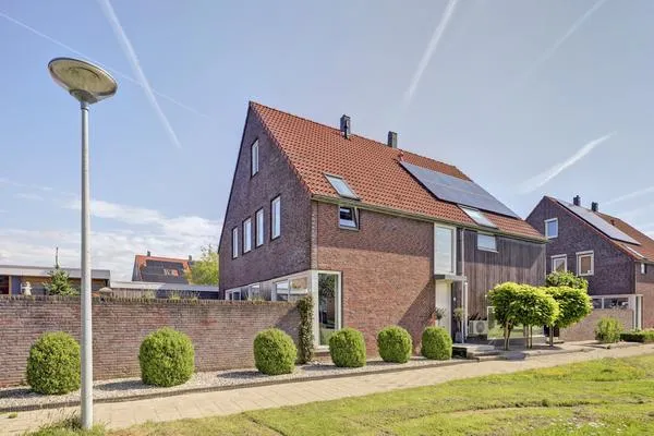 Twee-onder-één-kap te koop: Perseus 7, Krakeel Hoogeveen