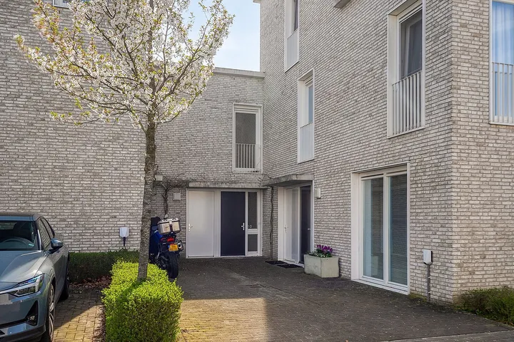 Tussenwoning te koop: Persglashof 10, Eindhoven