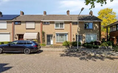 Tussenwoning te koop: Peter Benoitstraat 17, Meilust Zuid Bergen Op Zoom