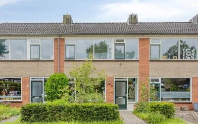 Terraced house for sale: Peter Mulderstraat 3, Dorp Bathmen Bathmen