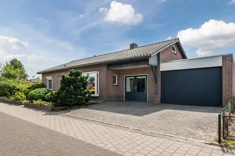 Vrijstaande woning te koop: Peter Peterslaan 7, Hasselsestraat e.o. Luyksgestel