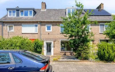 Tussenwoning te koop: Peter van Anrooylaan 70, Bennekel-West, Gagelbosch Eindhoven