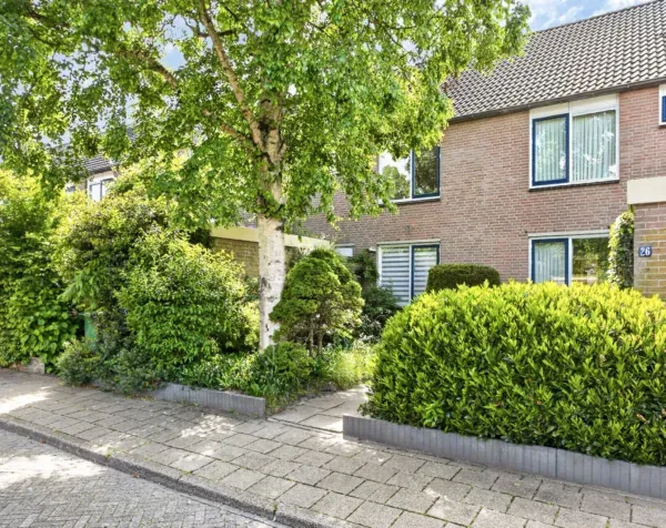 Tussenwoning te koop: Peter van Anrooystraat 24, Willem III Amersfoort