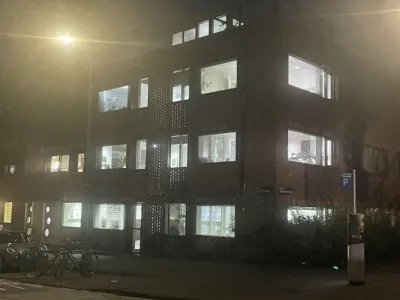 Tussenwoning te koop: Peter Martensstraat 121, Amsterdam