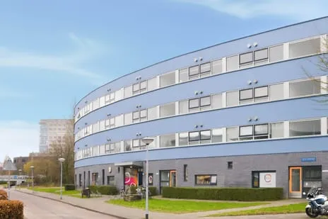 Appartement te koop: Peter Sellershof 168, Filmwijk Bouwrai Noord Almere