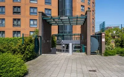 Appartement te koop: Peter van Anrooylaan 167, Componistenbuurt Maassluis