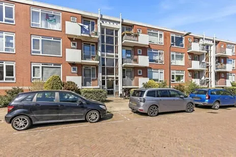 Appartement te koop: Peter van Anrooystraat 75, Boshuizen Leiden