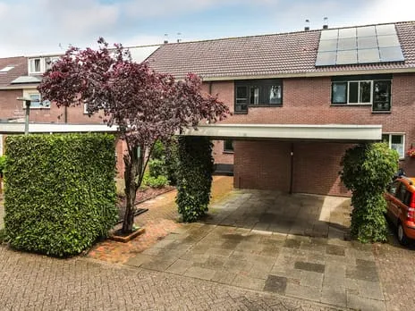 Tussenwoning te koop: Petmolenstraat 16, Molenbuurt Oost Almere