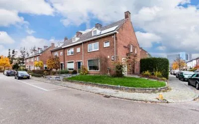 Hoekwoning te koop: Petroniusstraat 1, Aarveld Heerlen