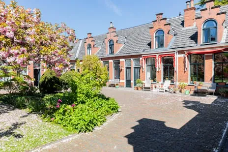Tussenwoning te koop: Petrus Campersingel 79, Gorechtbuurt Groningen