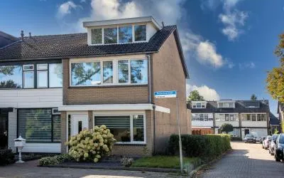 Hoekwoning te koop: Petuniastraat 24, Park Stokhorst Enschede