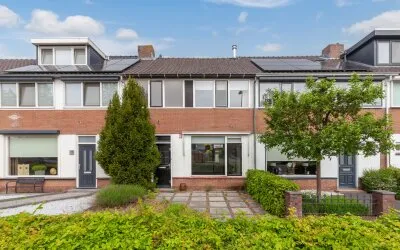 Tussenwoning te koop: Peulenlaan 20, De Peulen-Oost Hardinxveld-Giessendam