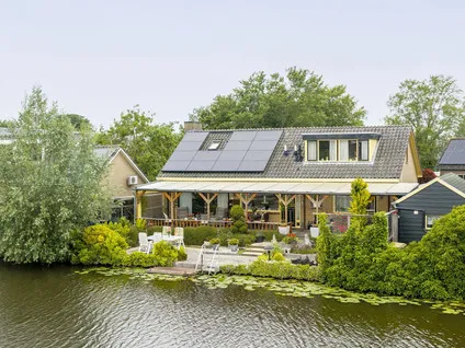 Vrijstaande woning te koop: Peursumseweg 50, Kern-Dorp Giessenburg