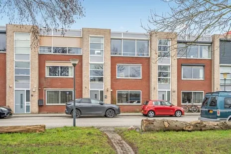 Tussenwoning te koop: Peursumstraat 55, Oosterheem-Noord-Oost Zoetermeer